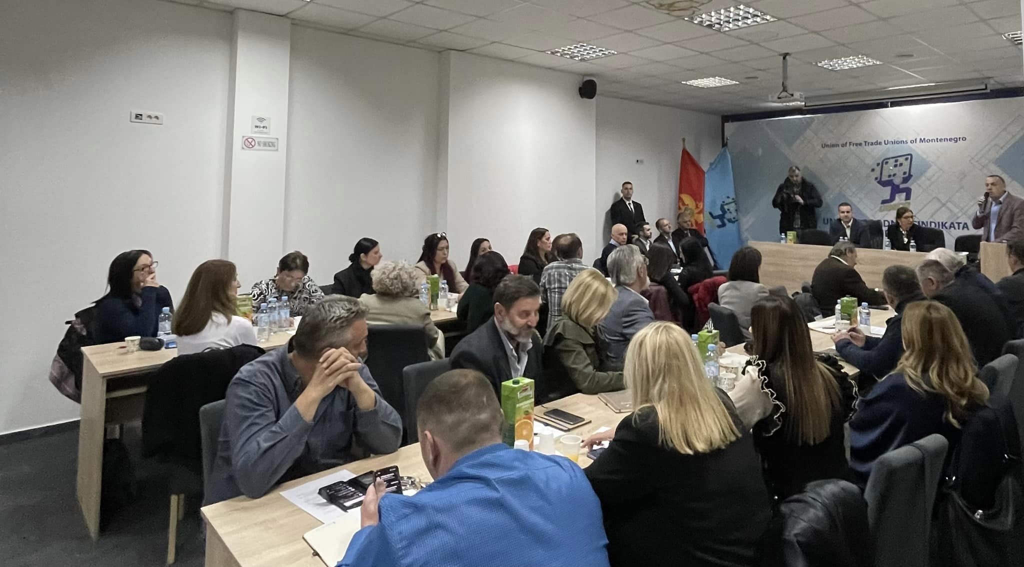 Pao dogovor: Prosvjetarima veće zarade!
