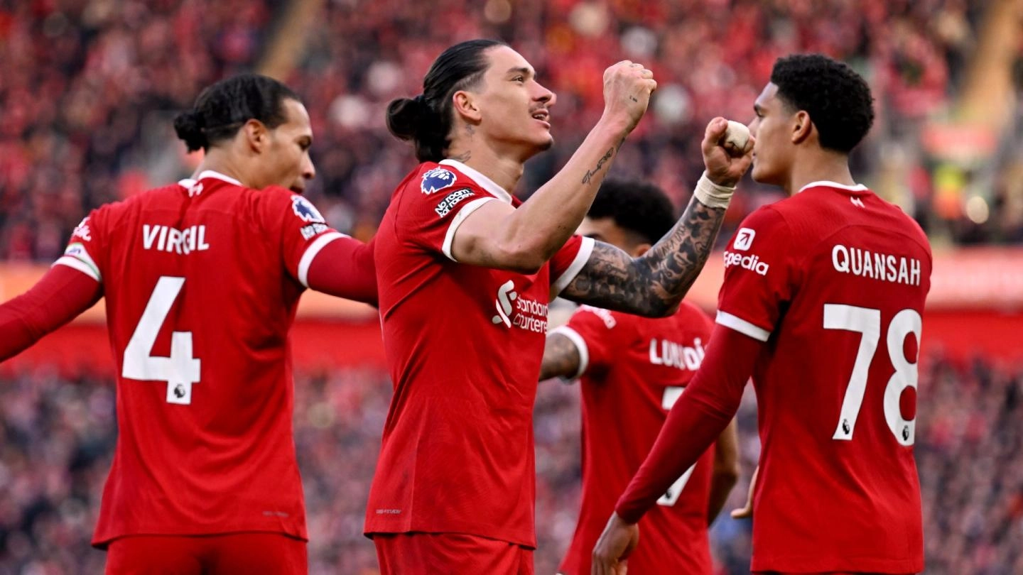 Liverpul i Mančester siti nastavili trku