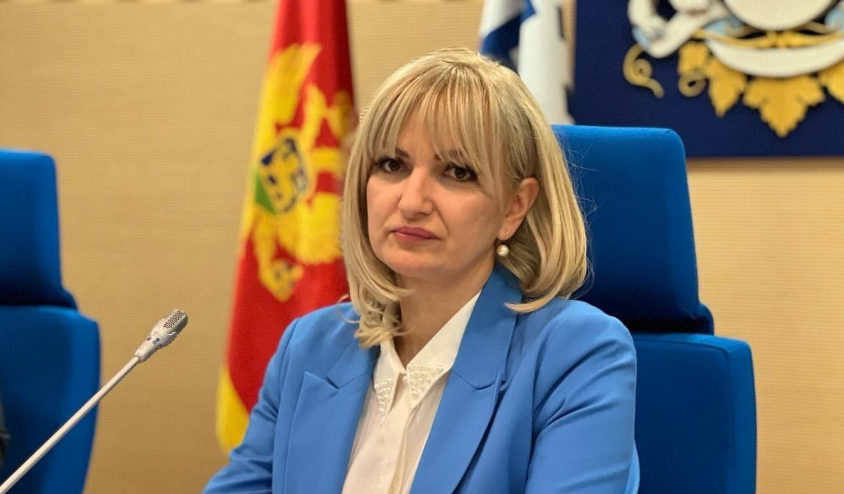 Borovinić Bojović i podgorički vjerski lideri zasadiće četiri drveta masline ispred bogomolja