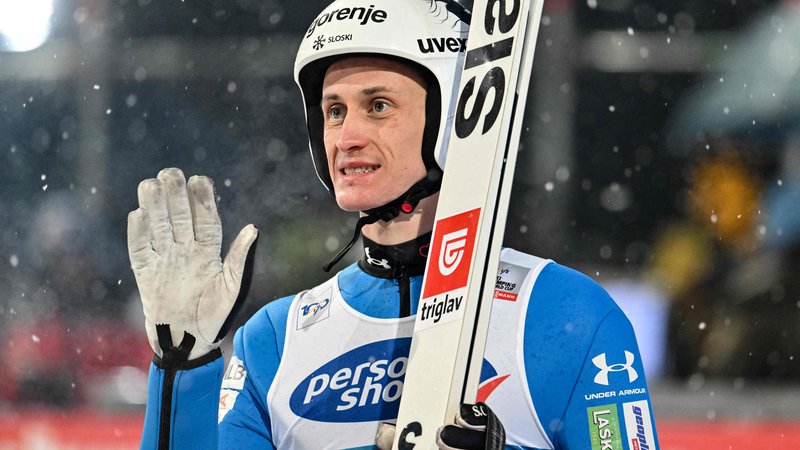 Prvi ski skakač koji je letio preko 250 metara završava karijeru