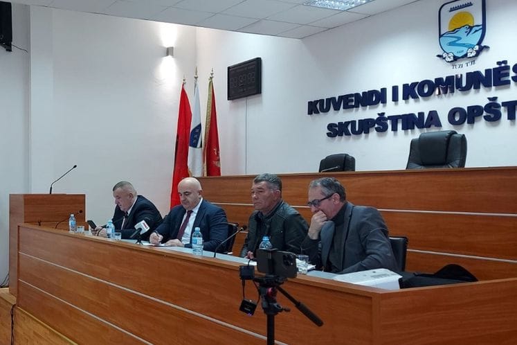 Joković sa poljoprivrednicima iz Malesije: Ministarstvo će podržati animiranje prodajnih lanaca radi što većeg otkupa domaćih proizvoda