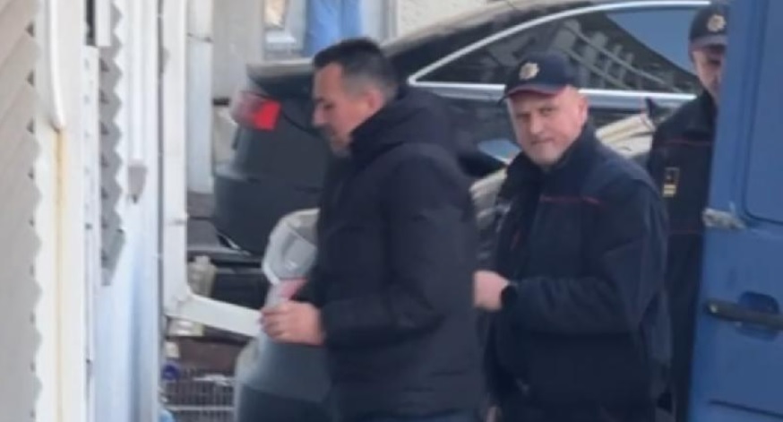 Specijalni tužioci utvrdili da su dvije grupe krijumčarile cigarete