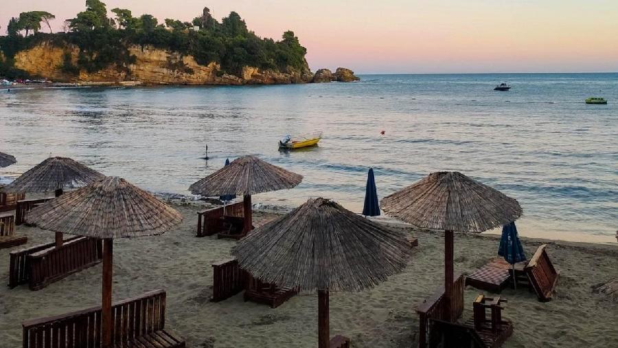 Crnogorska obala sa 600 kupališta, 40 sa plavom zastavicom