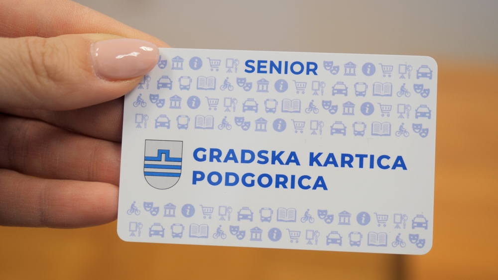 Glavni grad: Senior karticu građani mogu preuzeti u prostorijama Sekretarijata za socijalno staranje