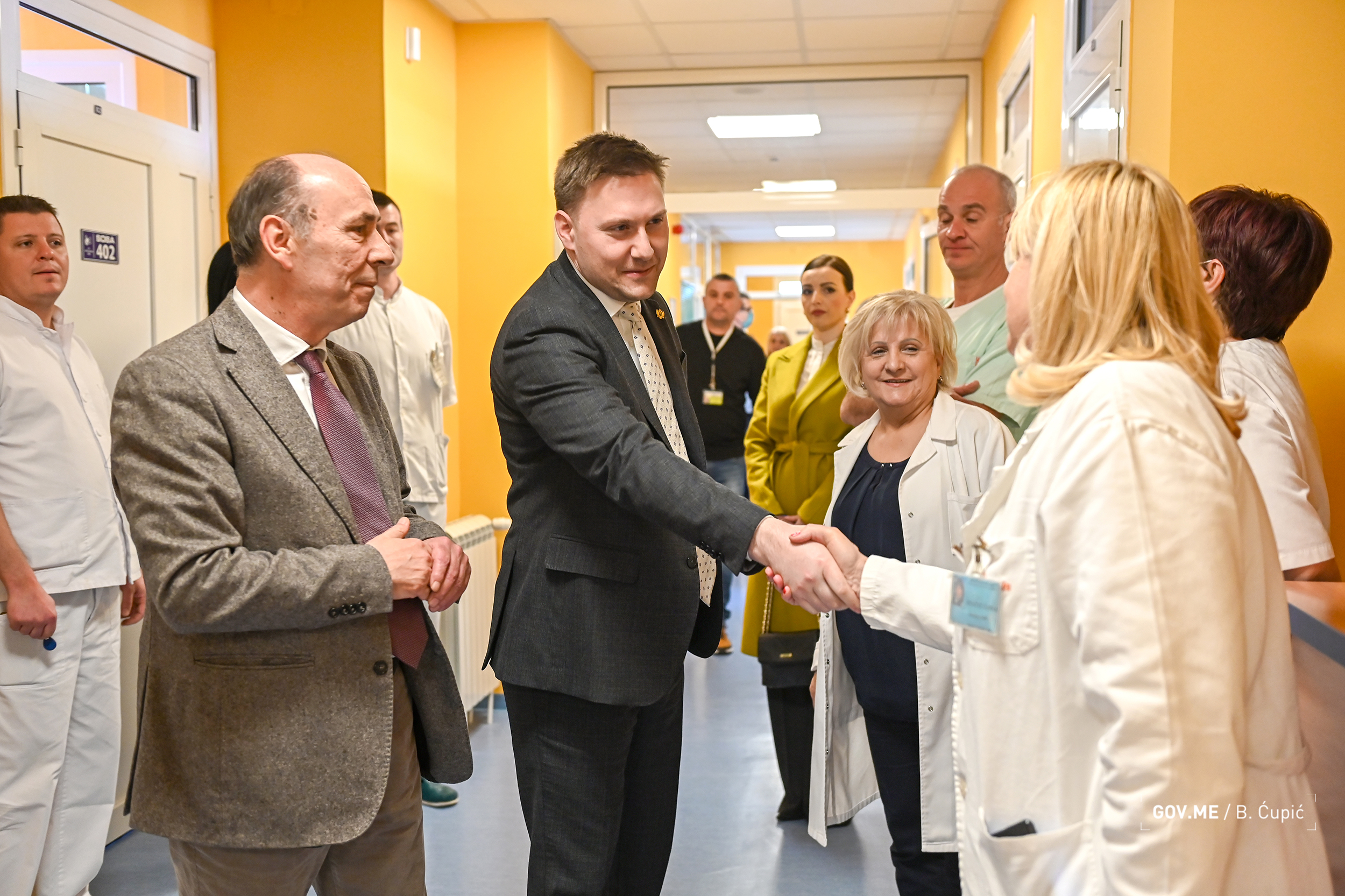 Pavićević i Šimun u radnoj posjeti Opštoj bolnici u Nikšiću: U planu izgradnja Urgentnog bloka, rekonstrukcija porodilišta, oftalmološke procedure primjer izvrsnosti