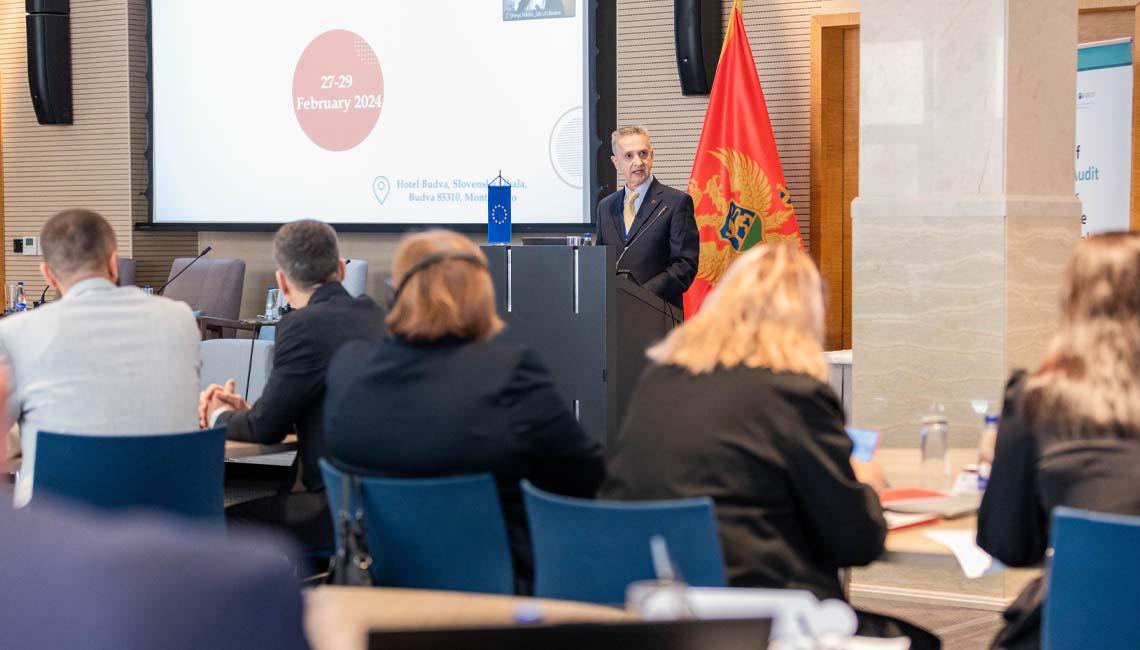 Vrhovne revizorske institucije doprinose povećanju odgovornosti i transparentnosti u upravljanju javnim sredstvima davanjem ocjene finansijskog učinka države
