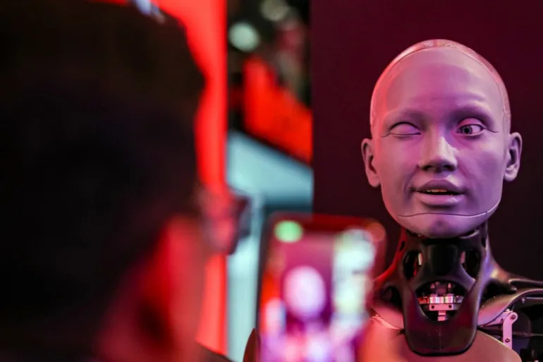 OpenAI sa kompanijom Figure radi na projektu humanoidnog robota