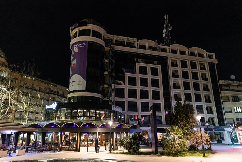 Kompanija One: “Sat za našu planetu” je sat koji podsjeća da se svi drugi sati i izbori broje