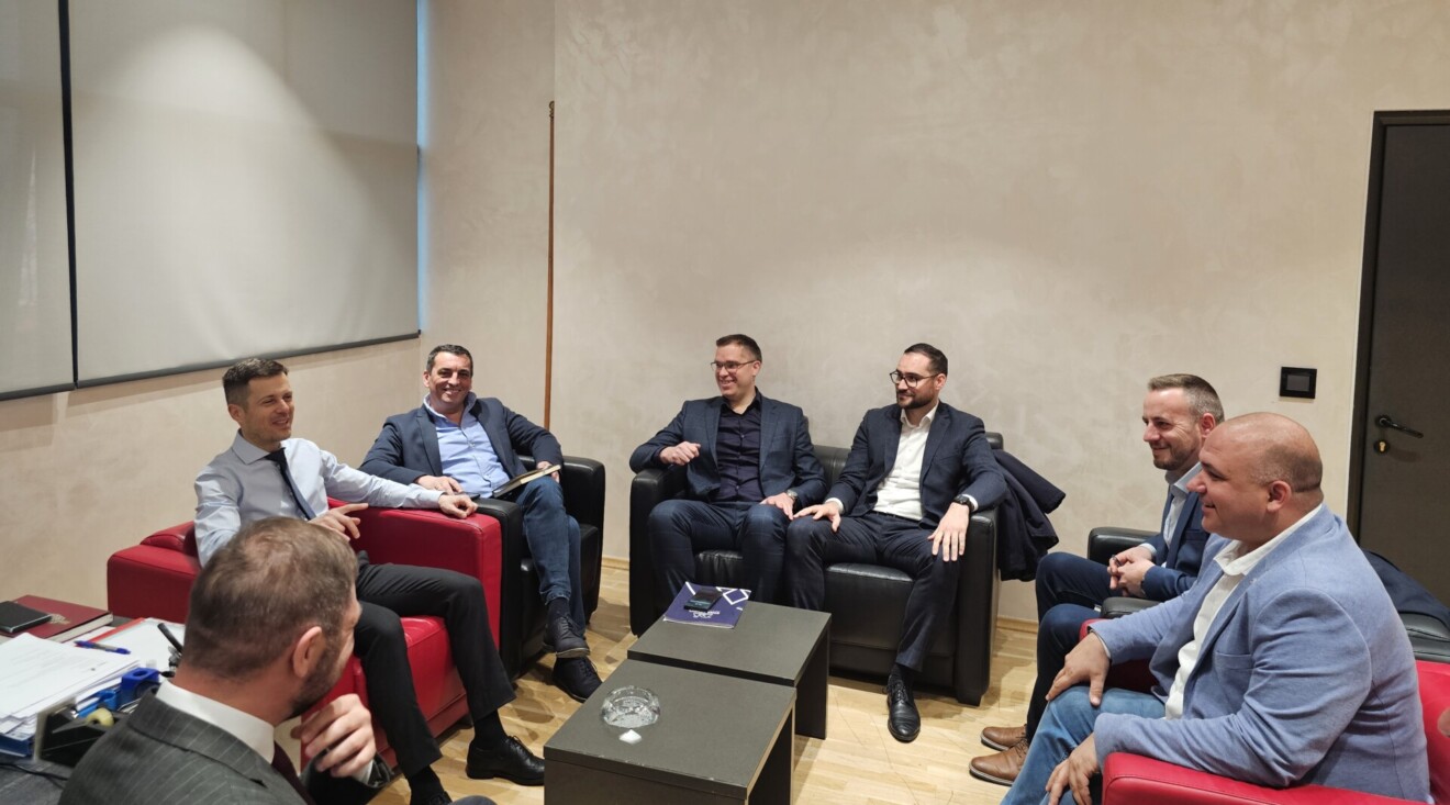 Mujović inicirao posebne programe za čistiji vazduh i toplije domove u Pljevljima i Bijelom Polju