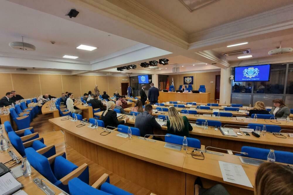 PES odbio da bivše kolege uđu u upravu Podgorice?