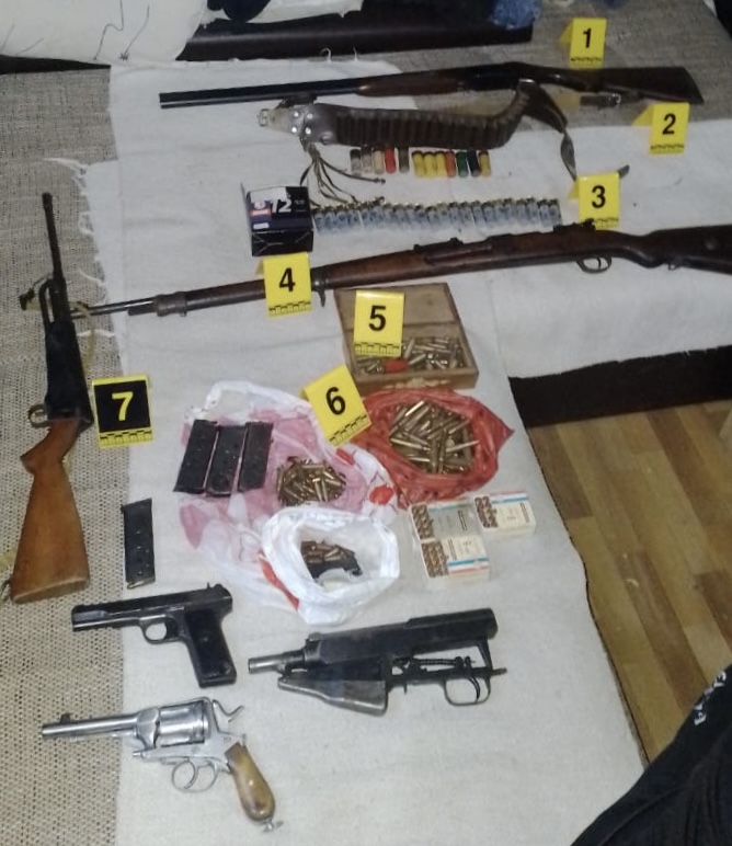 U Danilovgradu pronađena veća količina oružja, policija podnijela krivičnu prijavu