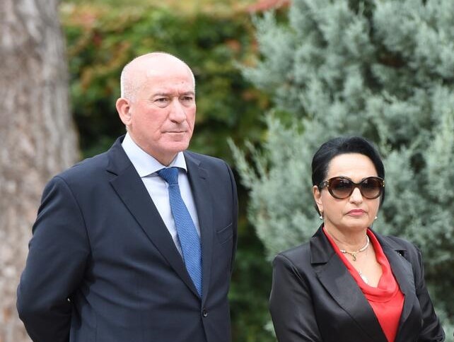 Medenica pisala Pažinu 2019. godine: Iako je tebi smiješno, ovo što radi Katnić je čista zloupotreba – uhapsio je Ćoća Bećirovića