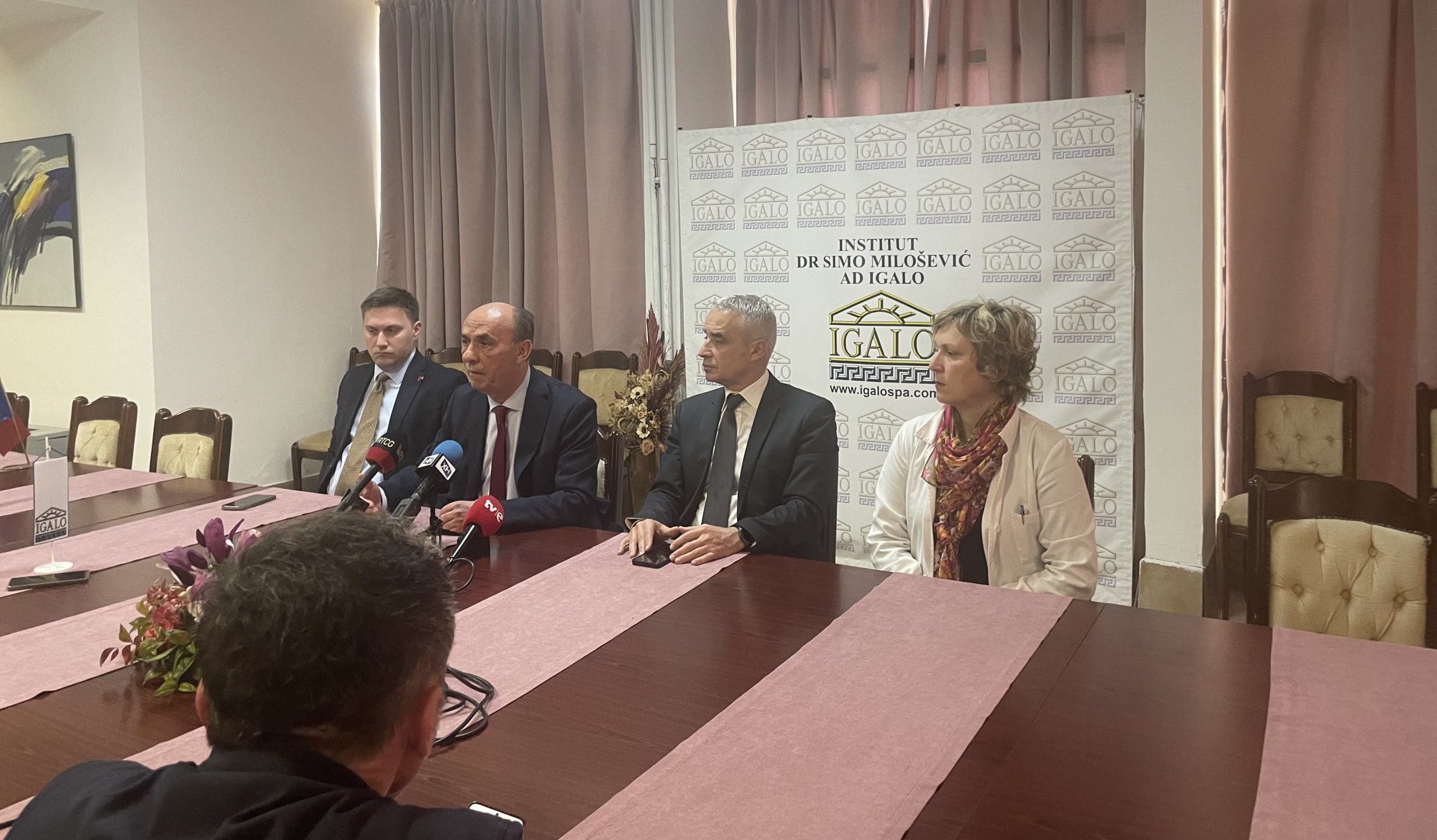 Pavićević: Stečaj Instituta „Dr Simo Milošević“ nije opcija; Štrajk nije dio rješenja