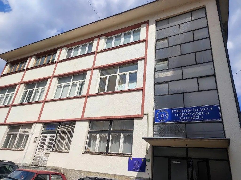 Nove sumnje: Univerzitet u Goraždu ugašen, sumnja se da su sumnjive diplome završile i u Crnoj Gori!