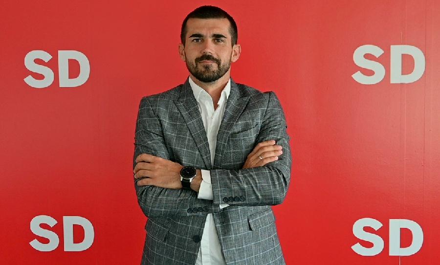 Nenezić tvrdi: Posjeta Varheljija i Pope Luci Bar pod velom tajne