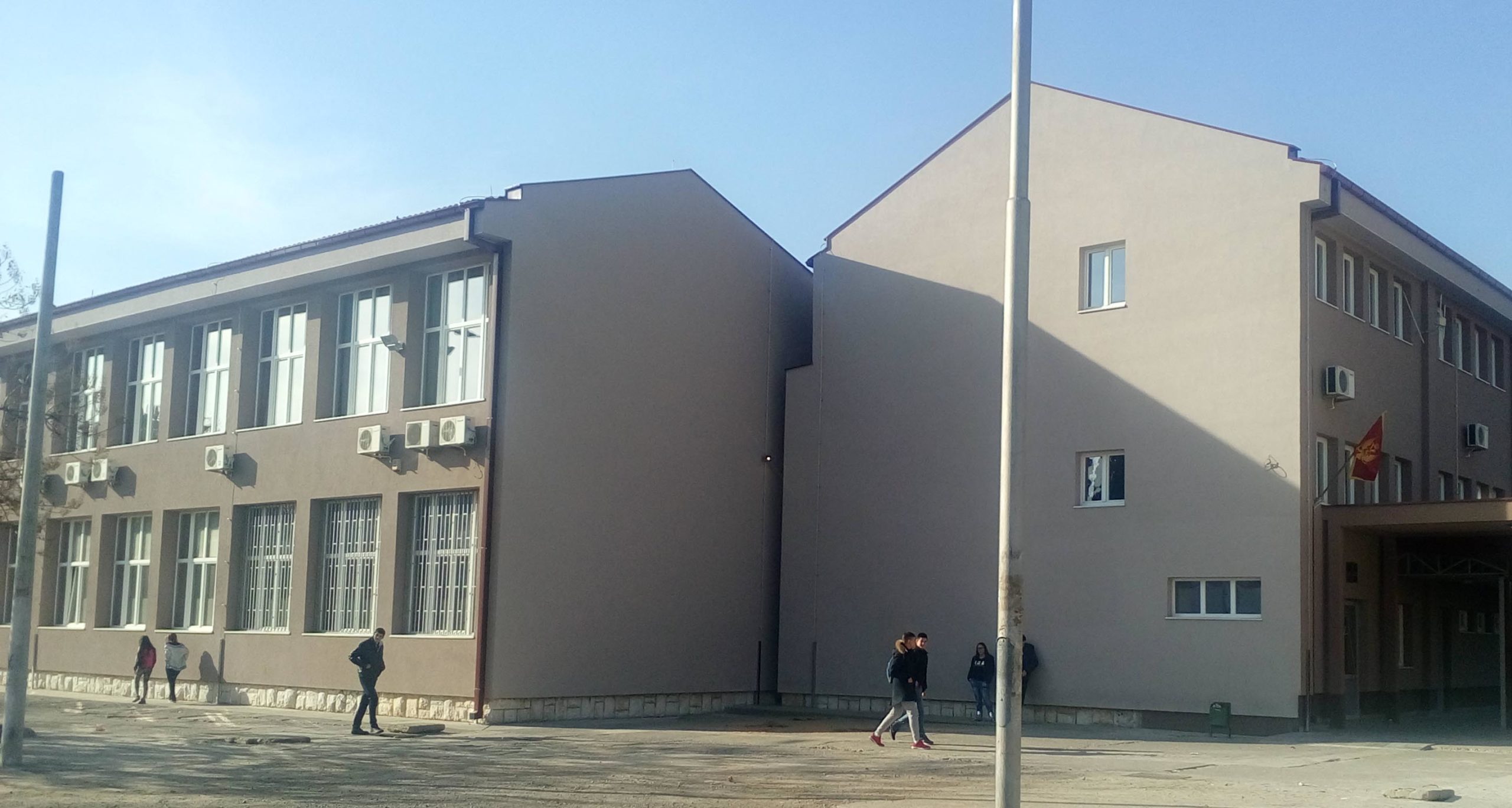 Projekti SSŠ „Spasoje Raspopović“: Kreiraće vjenčanice