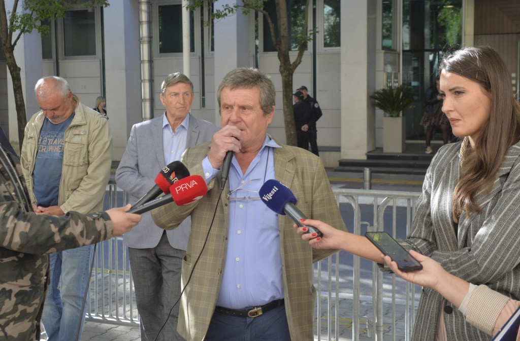 Grupa bivših radnika „Vektra Boke“ tvrdi da Brković hoće da prevari Privredni sud