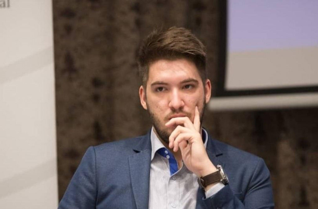 Đaković: Abazović pomagao Institutu i Željezari, tužno je što PES-u to smeta