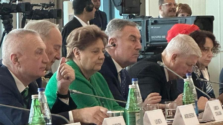 Umjesto u Spužu, Đukanović na Baku forumu
