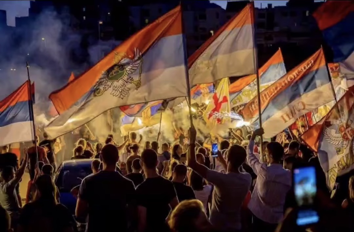 NE DIRAJTE NAM SRPSTVO U DUĆANU