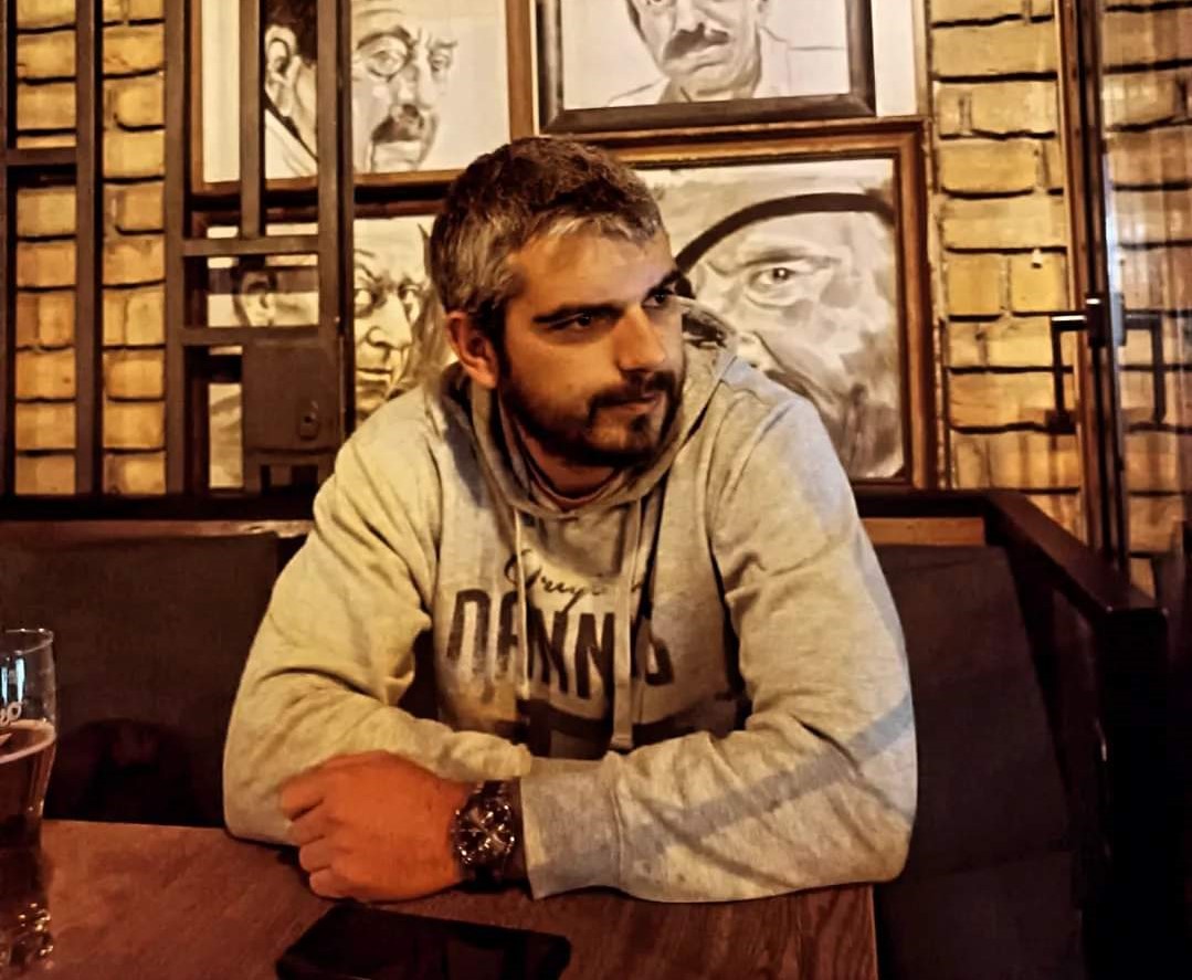 (INTERVJU) Pjesnik Pavle Gligorović za BORBU: Sreća je u autentičnosti i hrabrosti da izraziš sebe kroz svoj talenat!