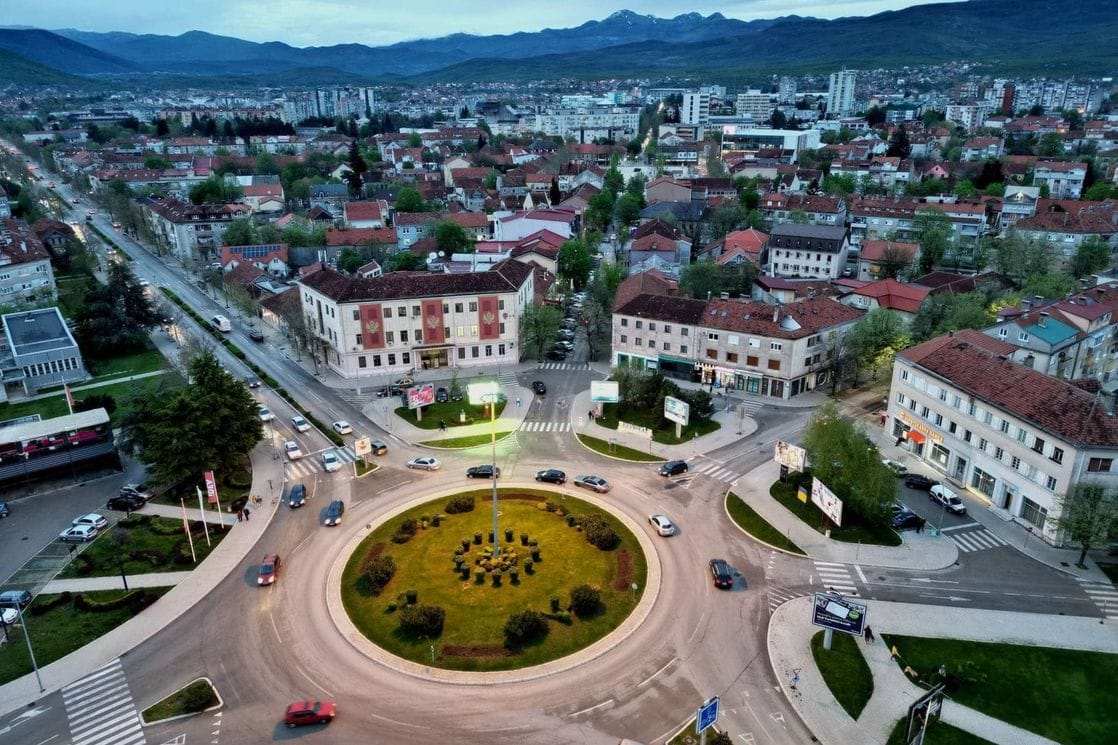 Pretresi na više lokacija u Nikšiću: Jedna osoba uhapšena