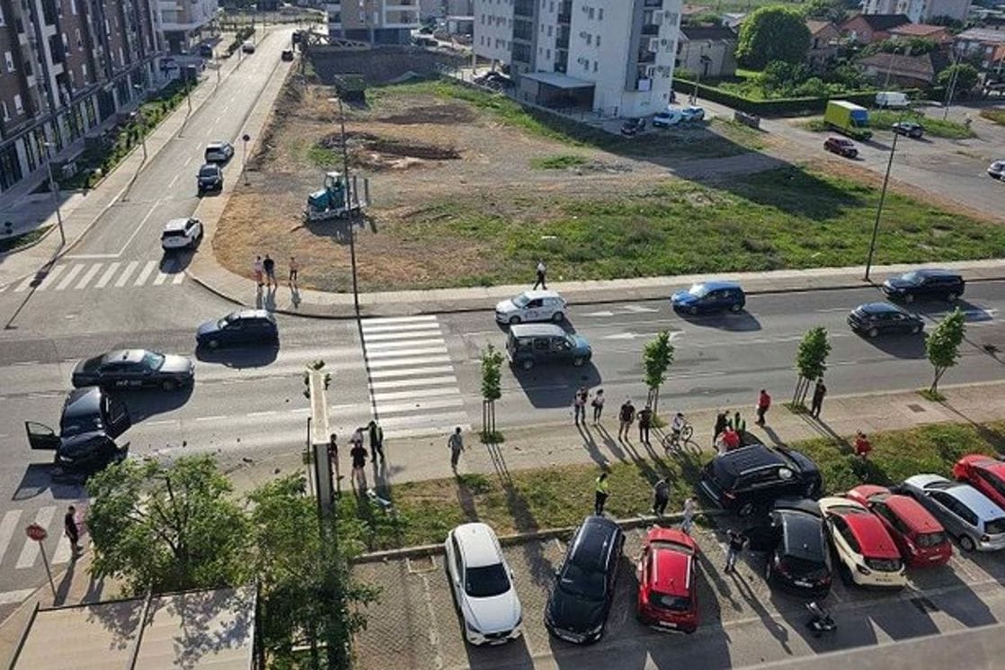 Udes na Zabjelu, veća šteta na vozilima