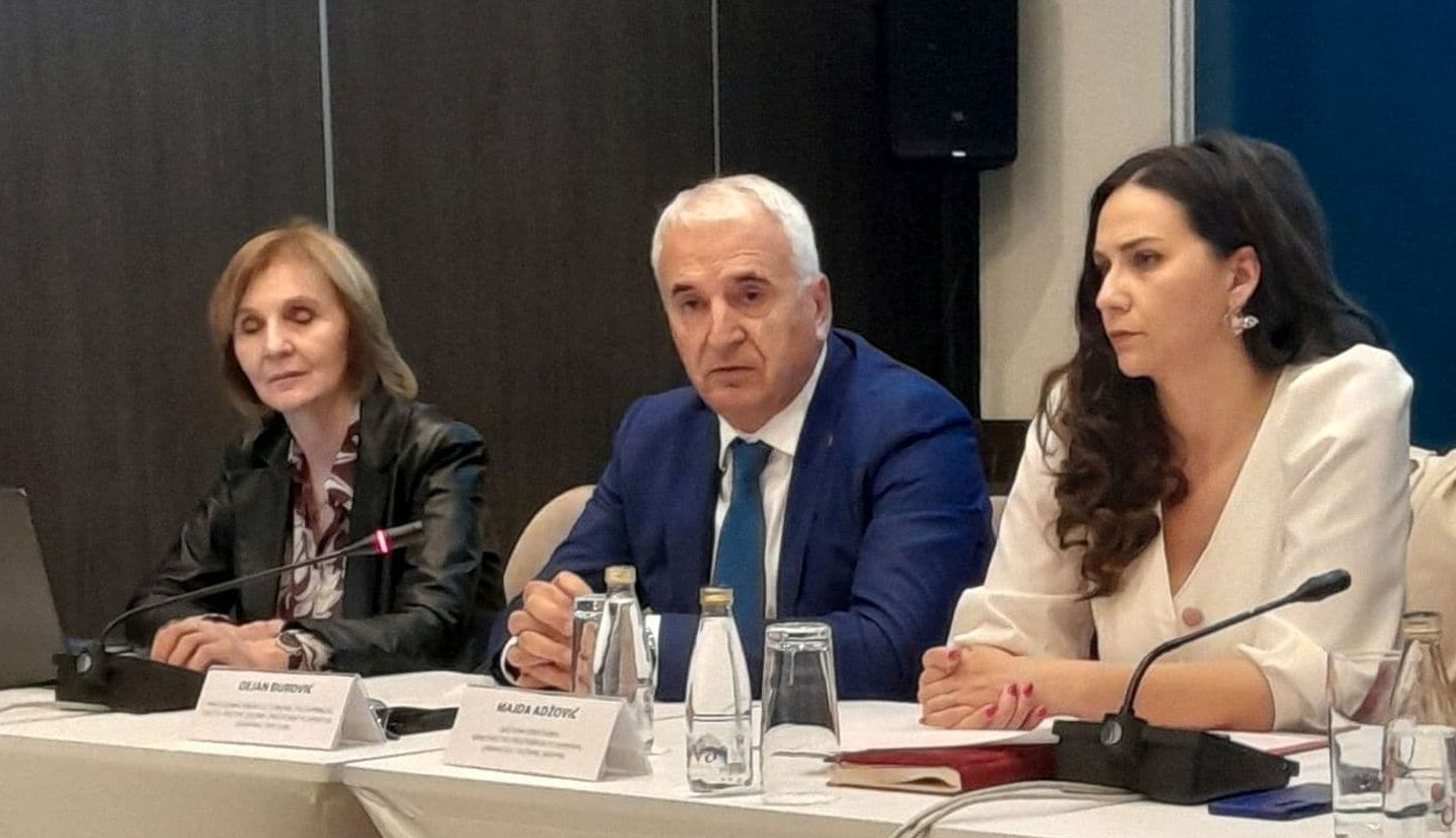 Đurović: Neophodno završiti drugi dio autoputa, ali i iskoristiti potencijale Luke Bar