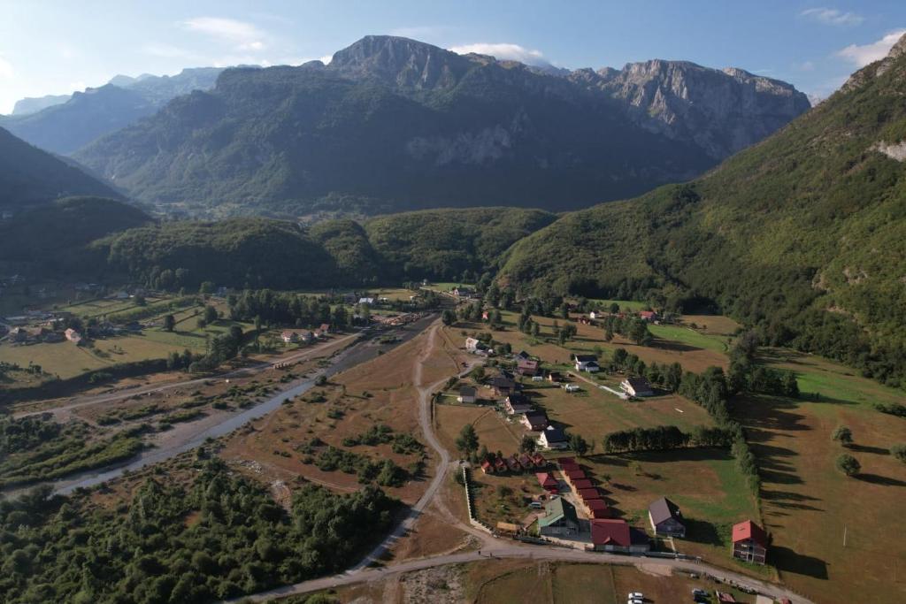 Završena spasilačka akcija: Pronađeni državljani Holandije