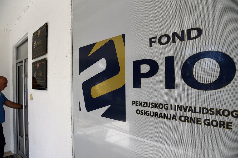 Kako je u komšiluku: Kolike su zarade, i koliki je rizik kod dobrovoljnih penzionih fondova
