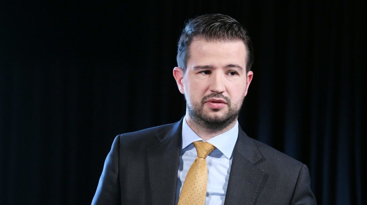 PORED TITOIZMA PROPAGIRAŠ STALJINIZAM