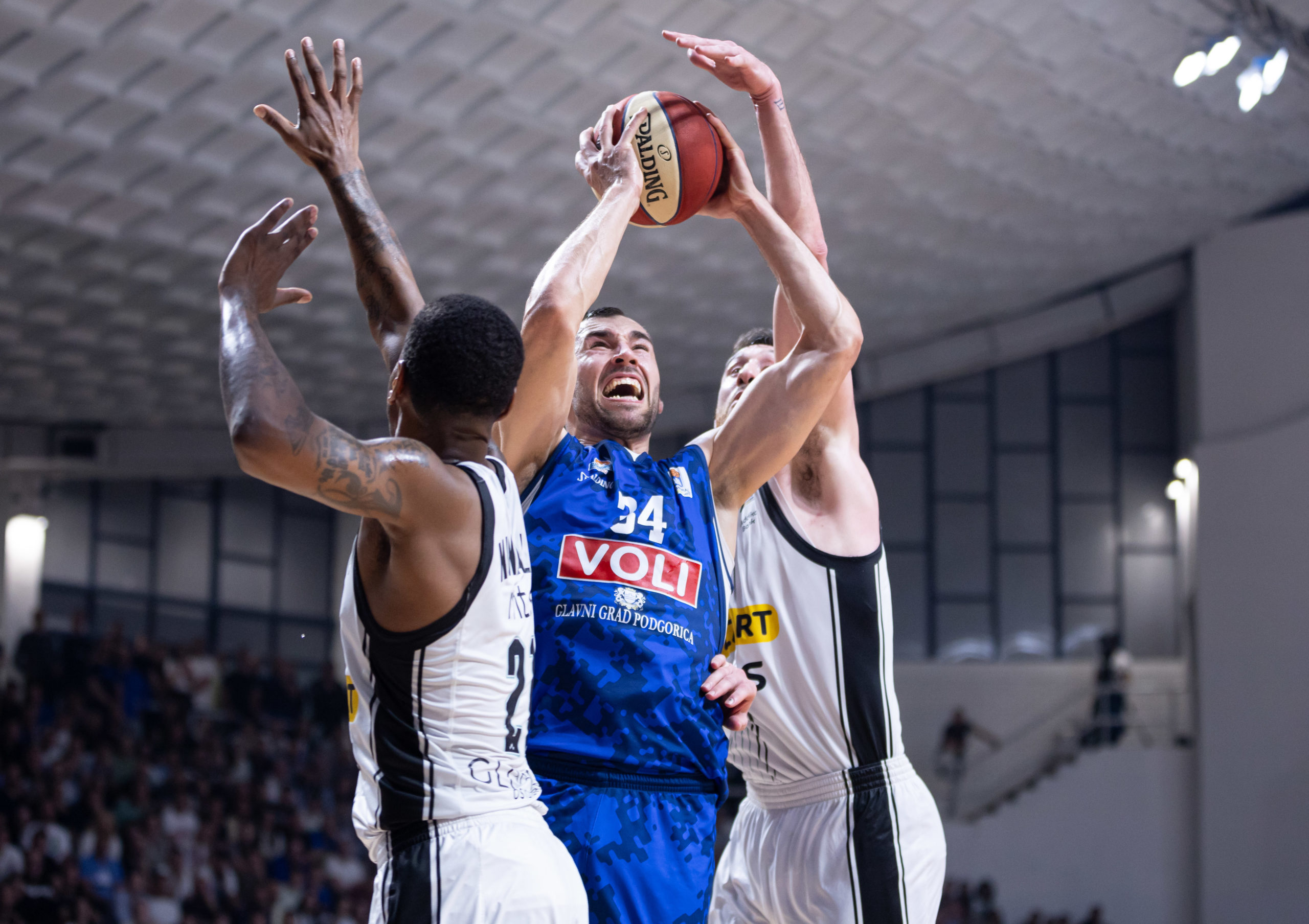 Budućnost: Sudije uticale na ishod meča sa Partizanom