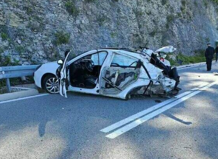 Udes u Lapčićima, jedna osoba povrijeđena