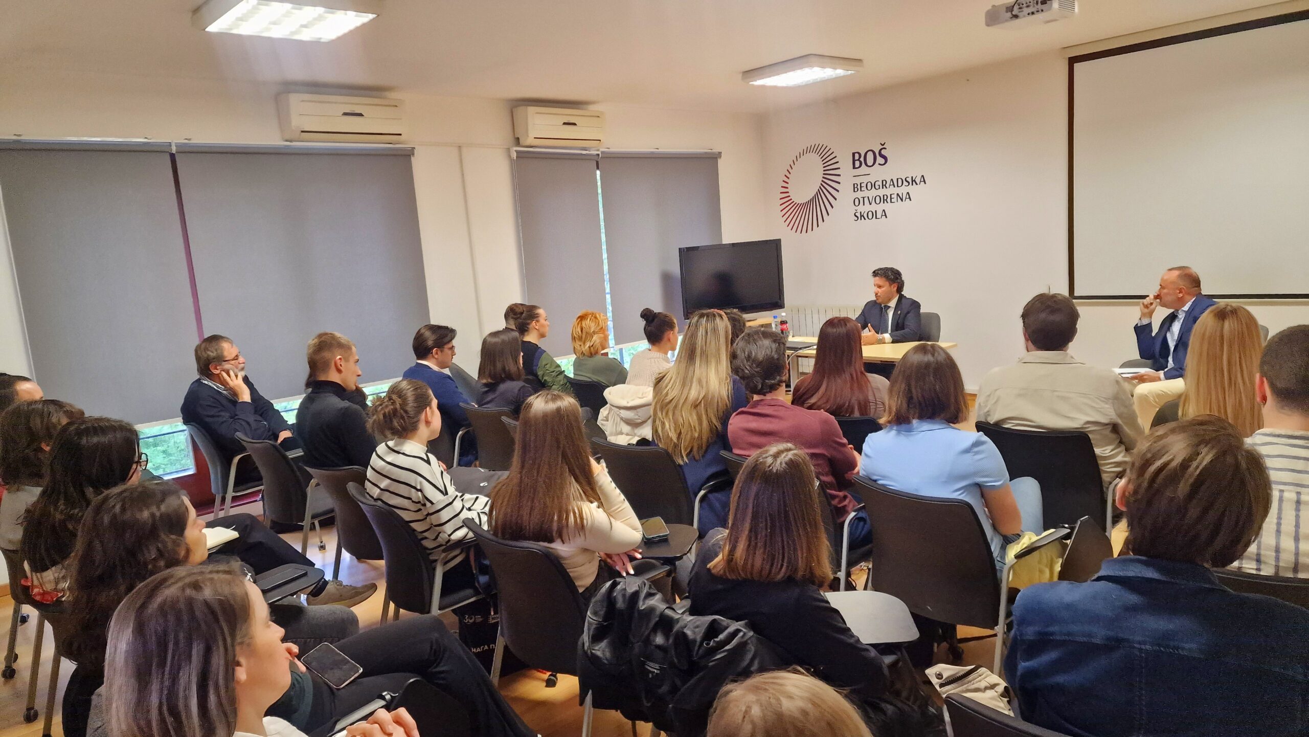 Abazović otvorio Oksfordsku lidersku konferenciju u Dubaiju: Civilizacija ne može da preživi ako se ne pridržava moralnih normi
