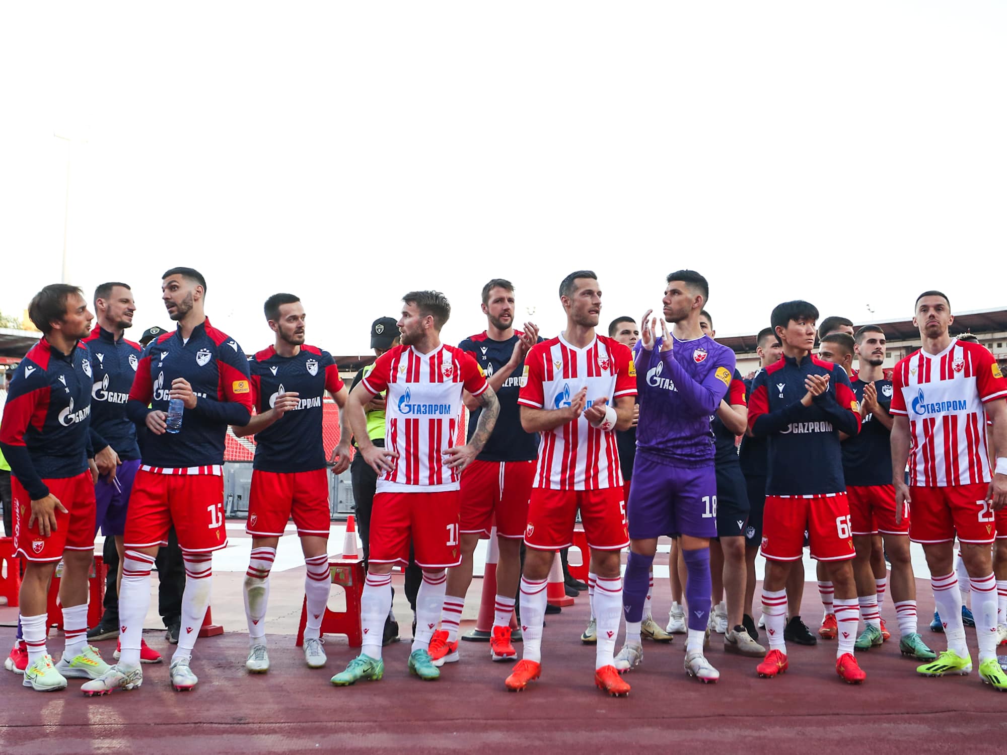 Zvezda nije blistala ali je slavila pred derbi