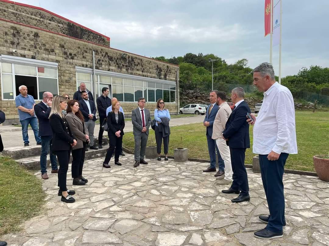 Lakušić na izvorištu Bolje sestre ugostio ambasadore Kvinte