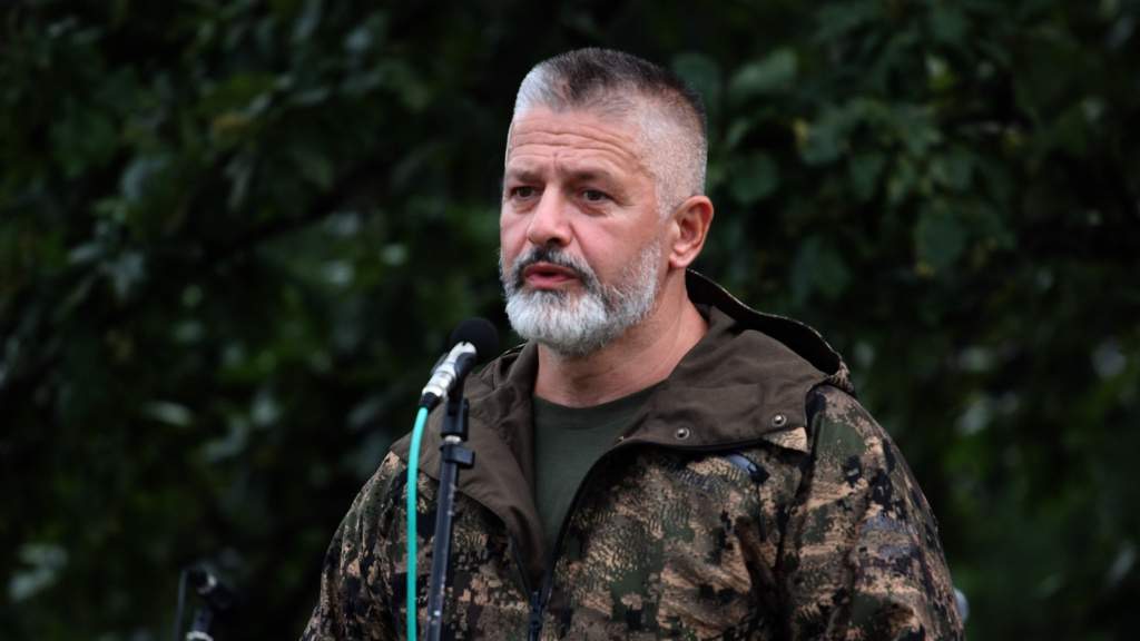 Od Mićunovića se oprostio i ratni zločinac Naser Orić
