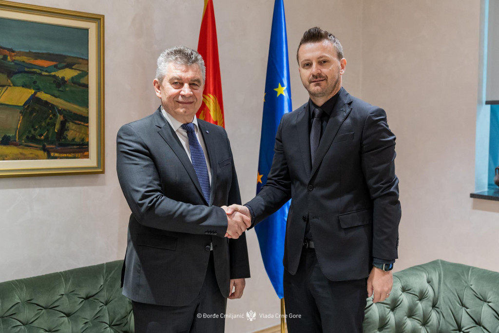 Dukaj sa mađarskim ambasadorom: Reforma javne uprave, digitalizacija i sajber bezbjednost se mora razvijati istovremeno