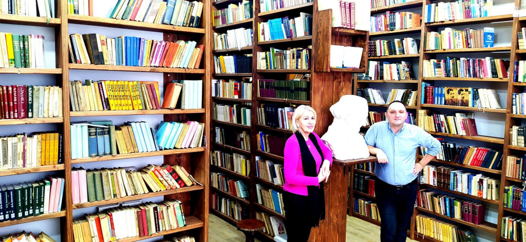 Narodna biblioteka u Bijelom Polju odolijeva vremenu i iskušenjima: Riznice znanja dostupne svima