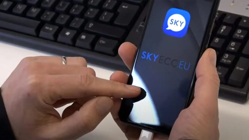 SKY PREPISKA U AKTIVU PISACA KOMUNISTA