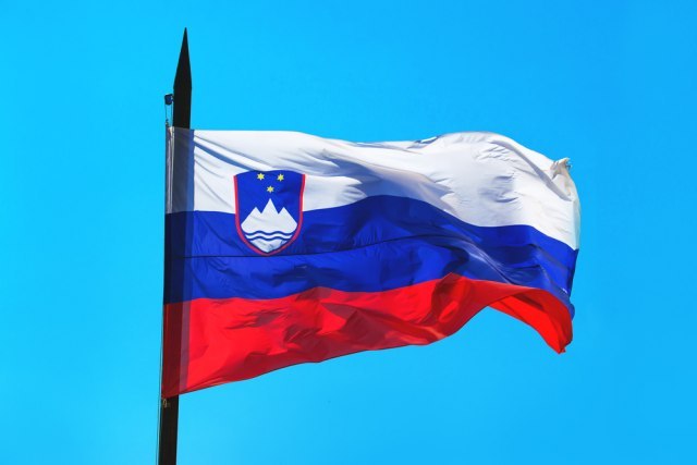 Odvratno prijateljstvo: Zašto bi izvinjenje Sloveniji bilo greška