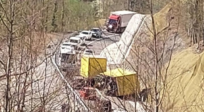 Saobraćajna nezgoda kod Kolašina: Otkačilo se priključno vozilo