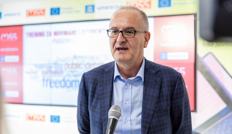Vjerovali ili ne: Trening za mlade novinare drže Milovi novinari i uče ih “nezavisnosti”