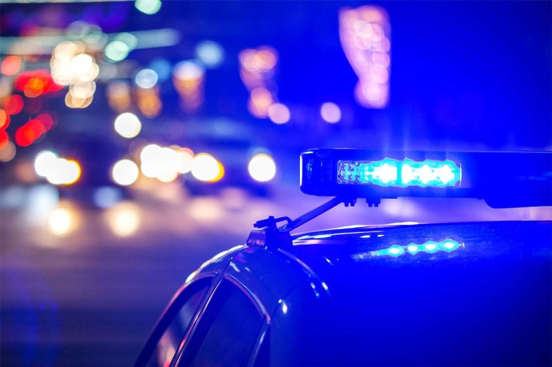 U Herceg Novom uhapšena dva mladića: Jedan vozio drogiran, drugi pijan