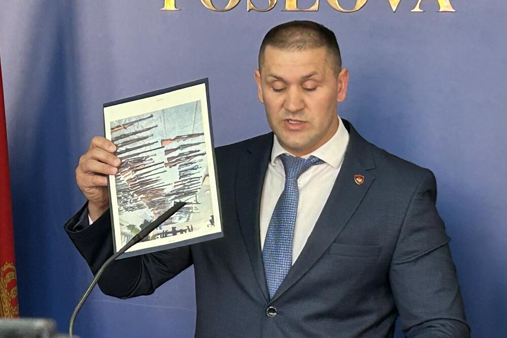 Zaplijenili 121 komad oružja u osam opština, četiri osobe uhapšene