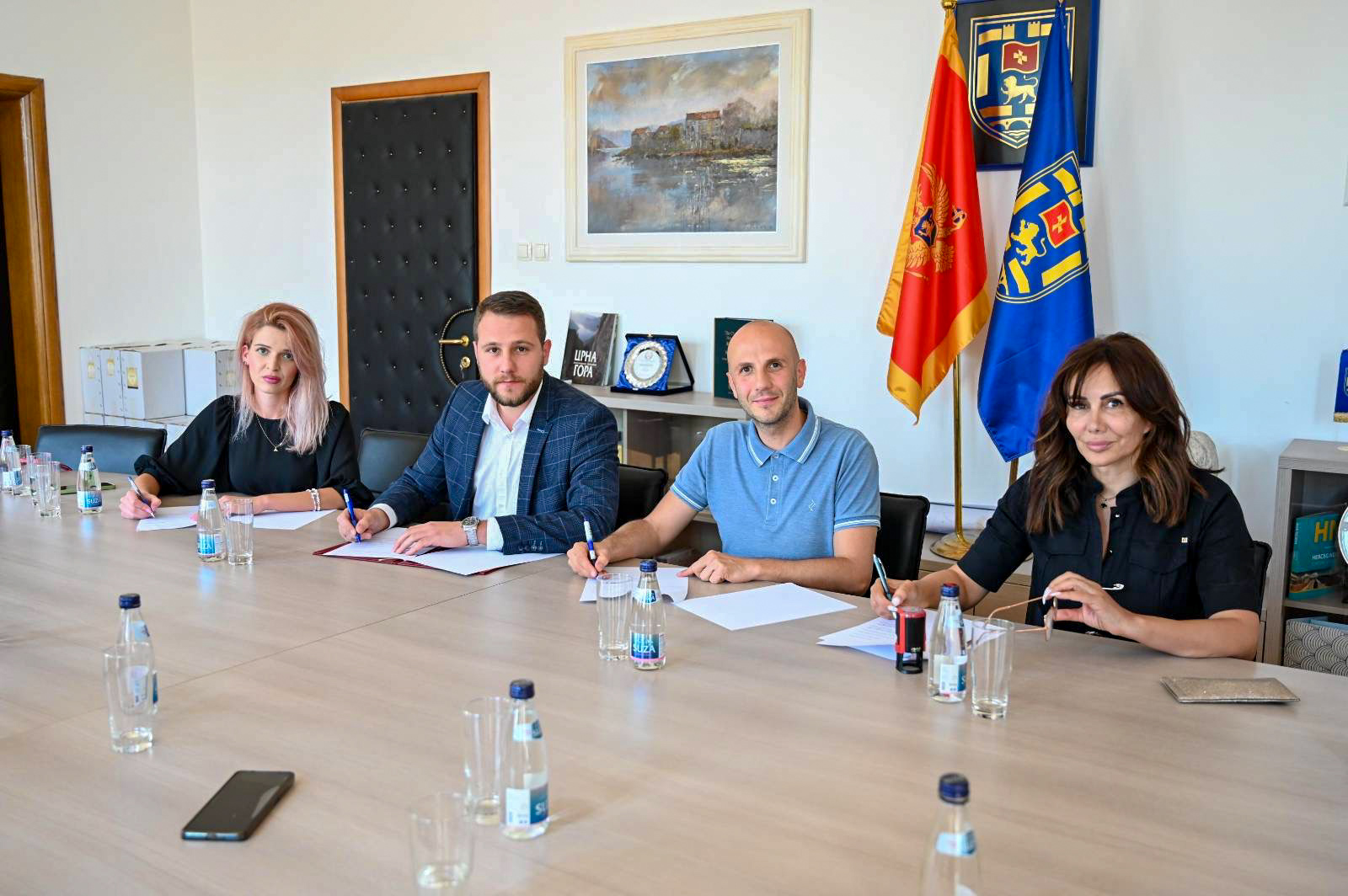 Opština Nikšić i NVO ,,SOS telefon za žene i djecu žrtve nasilja Nikšić“ zajedno u borbi protiv nasilja nad ženama i djecom