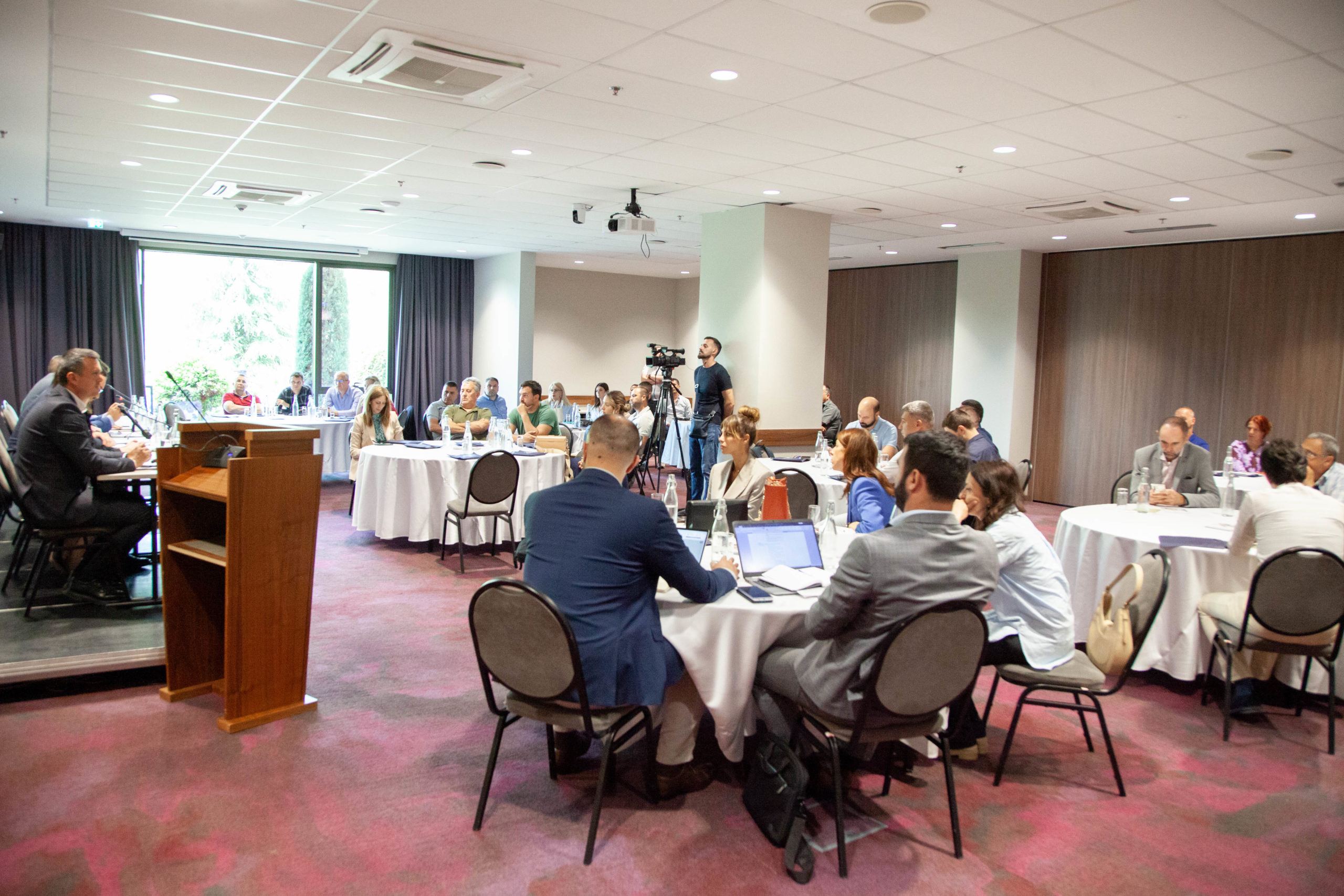 Održana panel diskusija i promocija Programa energetske efikasnosti u domaćinstvima