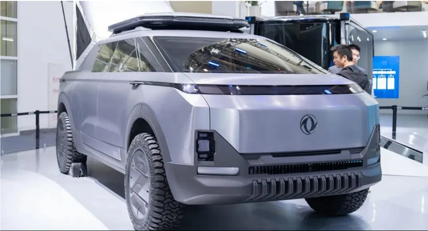 Liči na „Teslu“: Kinezi predstavili novi električni automobil