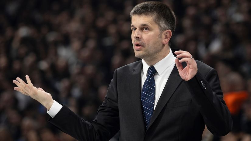 Mijatović ostaje na kormilu Anadolu Efesa