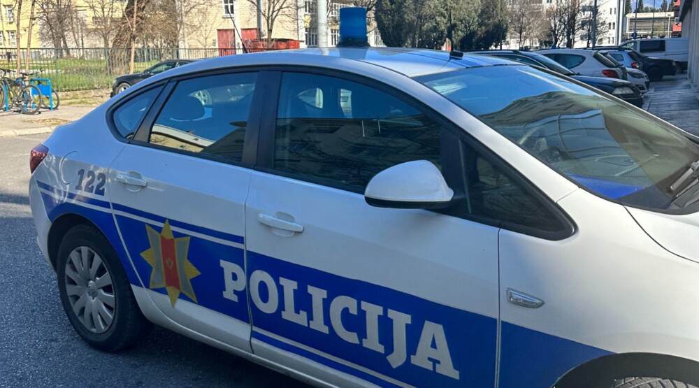 Rožaje: Uhapšen osamnaestogodišnjak, kroz naselje vozio 112 km/h